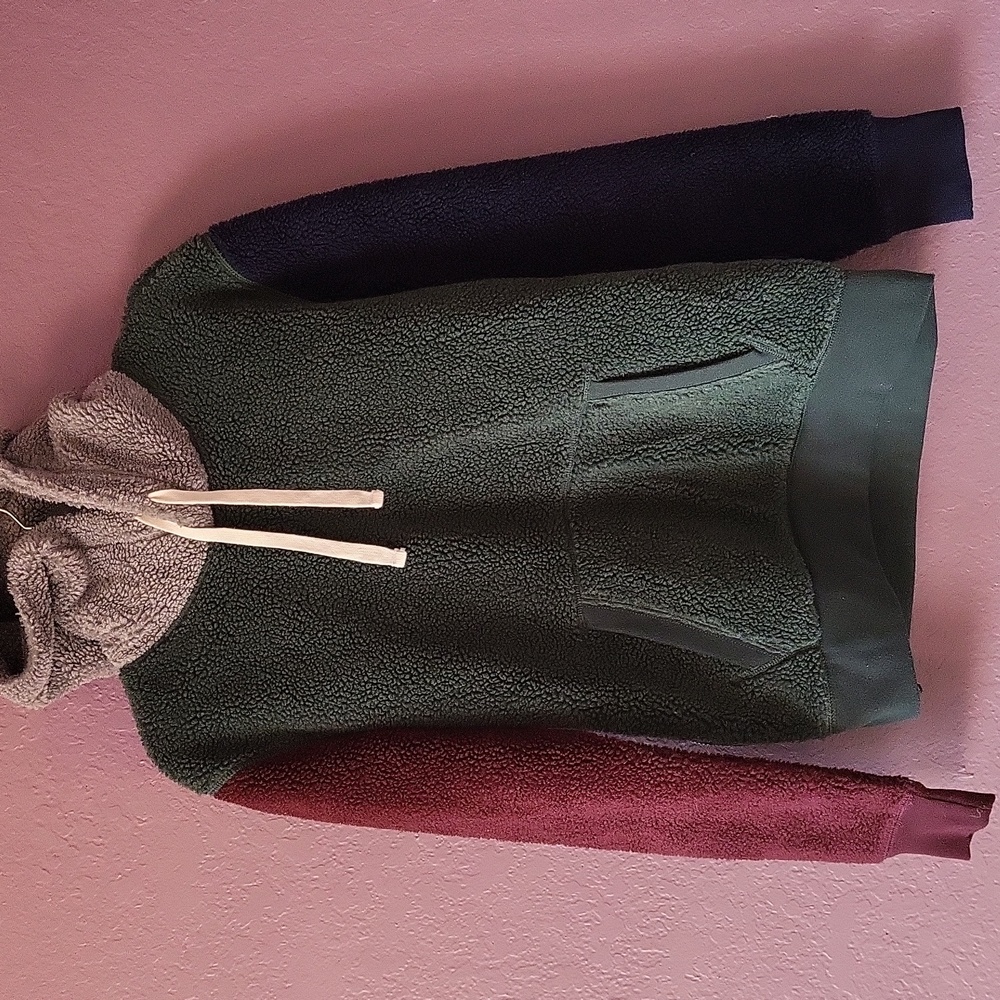 American Eagle Sherpa Hoodie